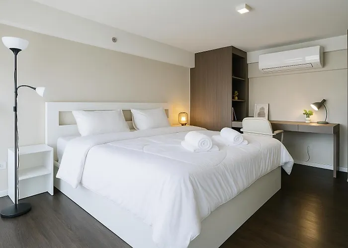 Luxury Loft With Stunning 25th Floor View バンコク都