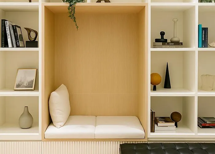 Luxury Loft With Stunning 25th Floor View アパート